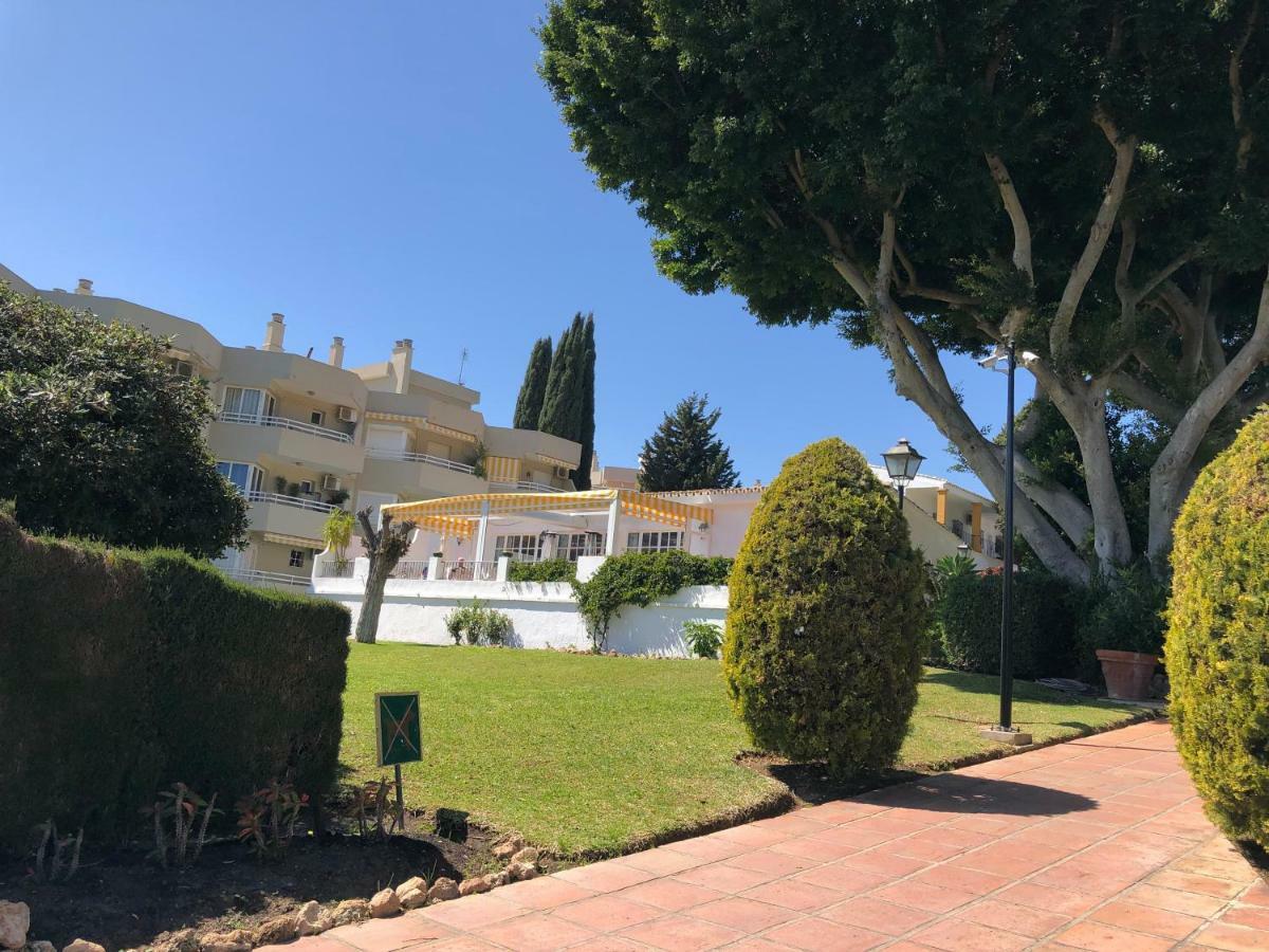 Luxury Dona Carlota Torremolinos Exterior foto