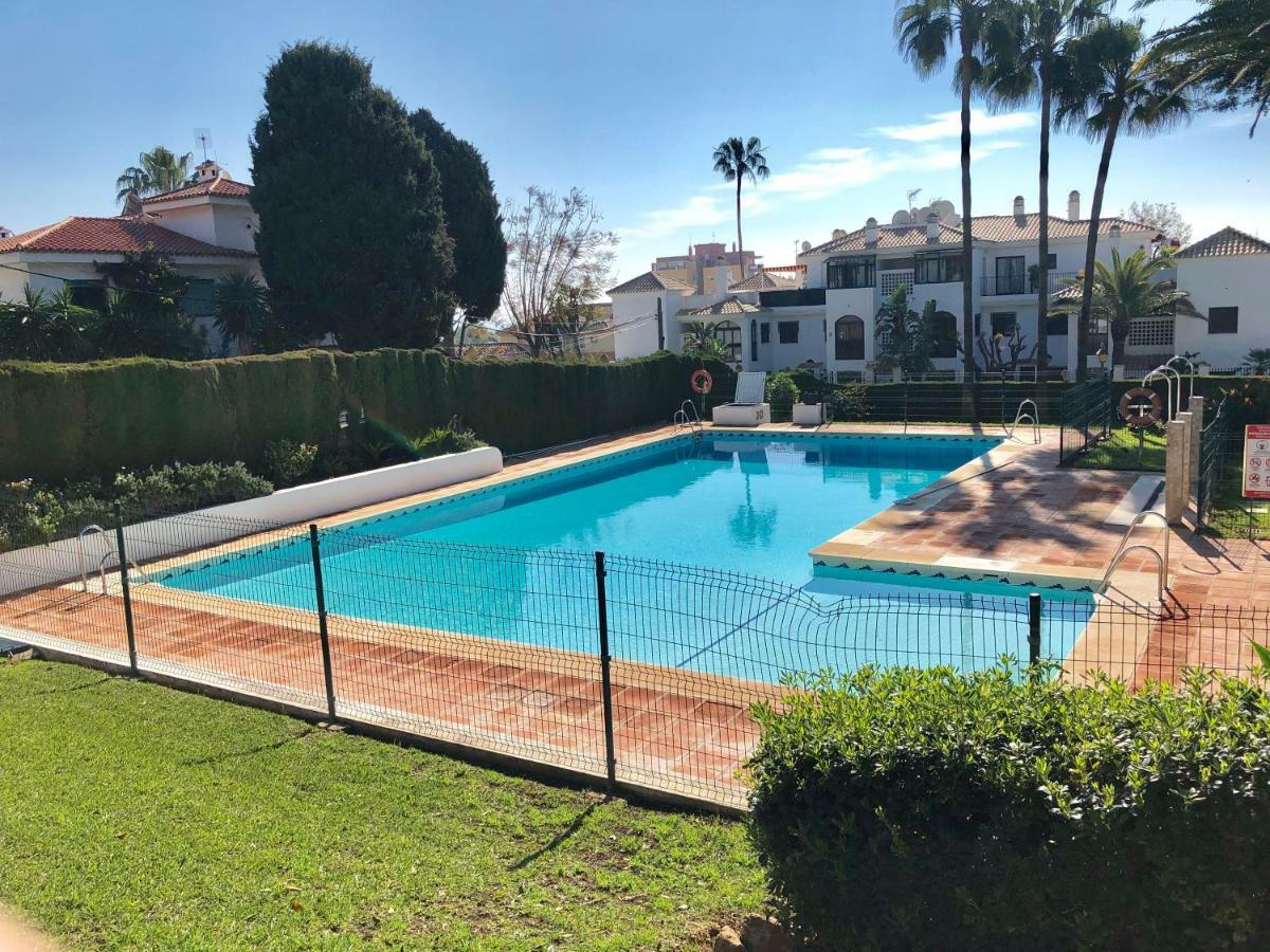 Luxury Dona Carlota Torremolinos Exterior foto