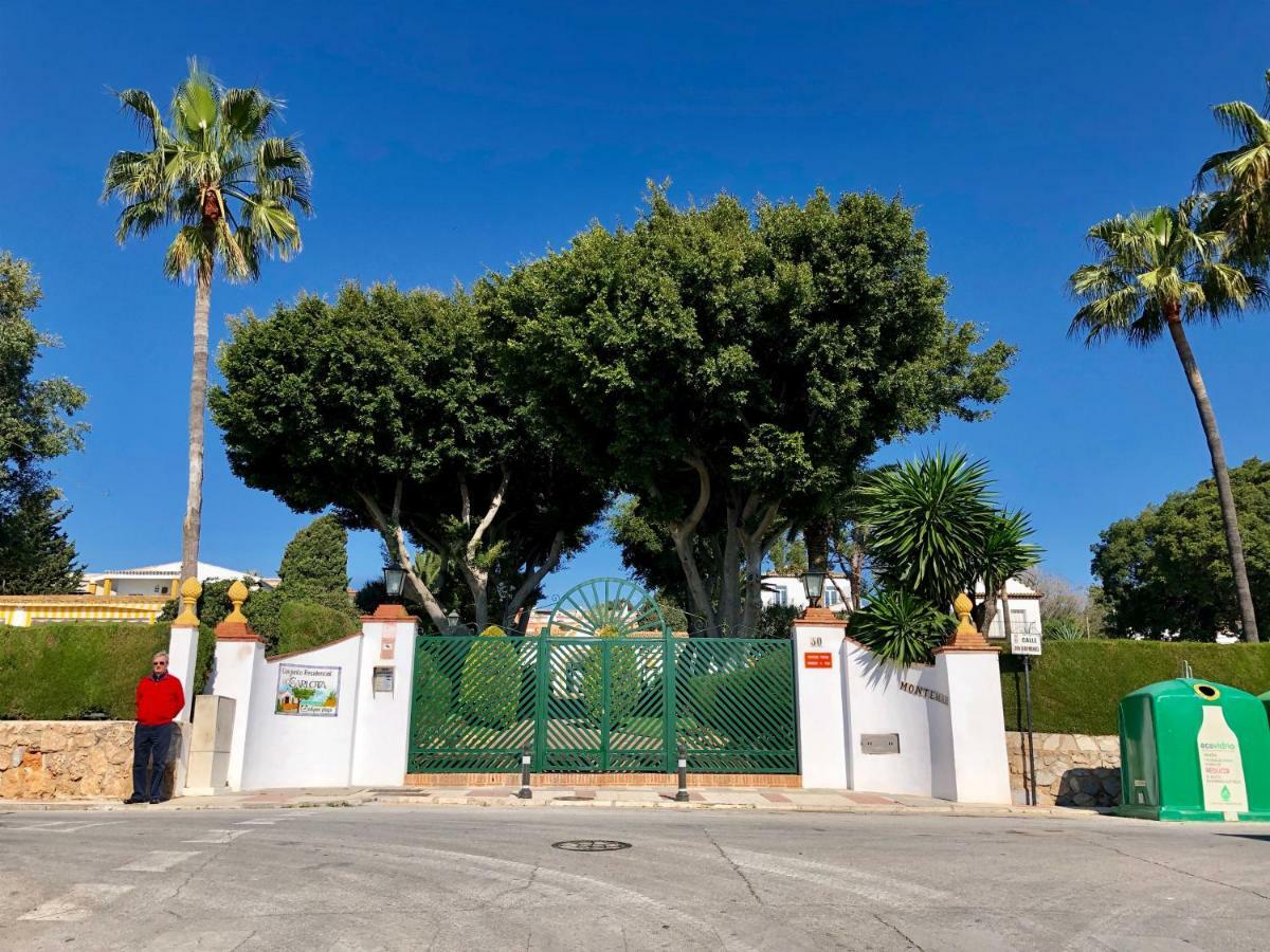 Luxury Dona Carlota Torremolinos Exterior foto