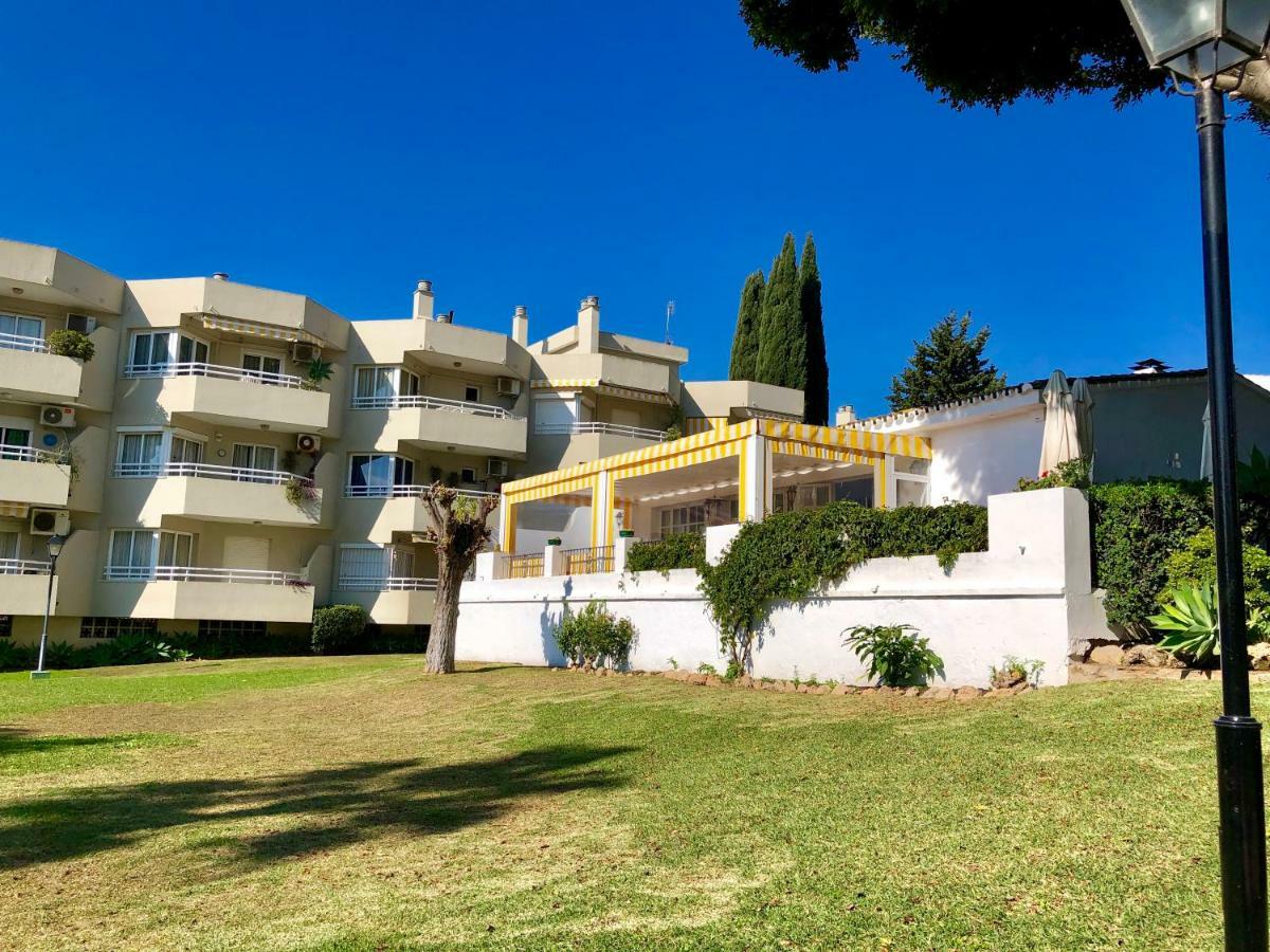 Luxury Dona Carlota Torremolinos Exterior foto