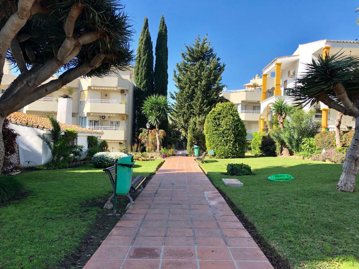 Luxury Dona Carlota Torremolinos Exterior foto